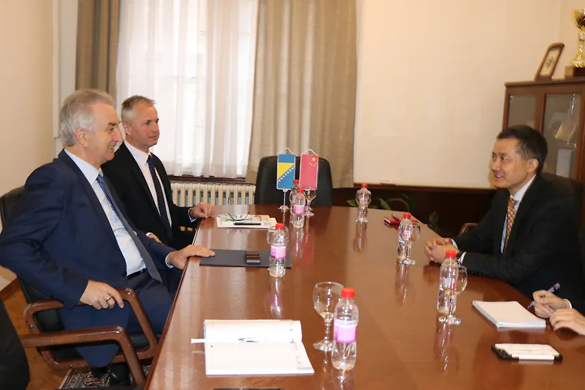  Minister Sarovic with Chinese Ambassador: To continue strong upward trend in cooperation between BiH and China