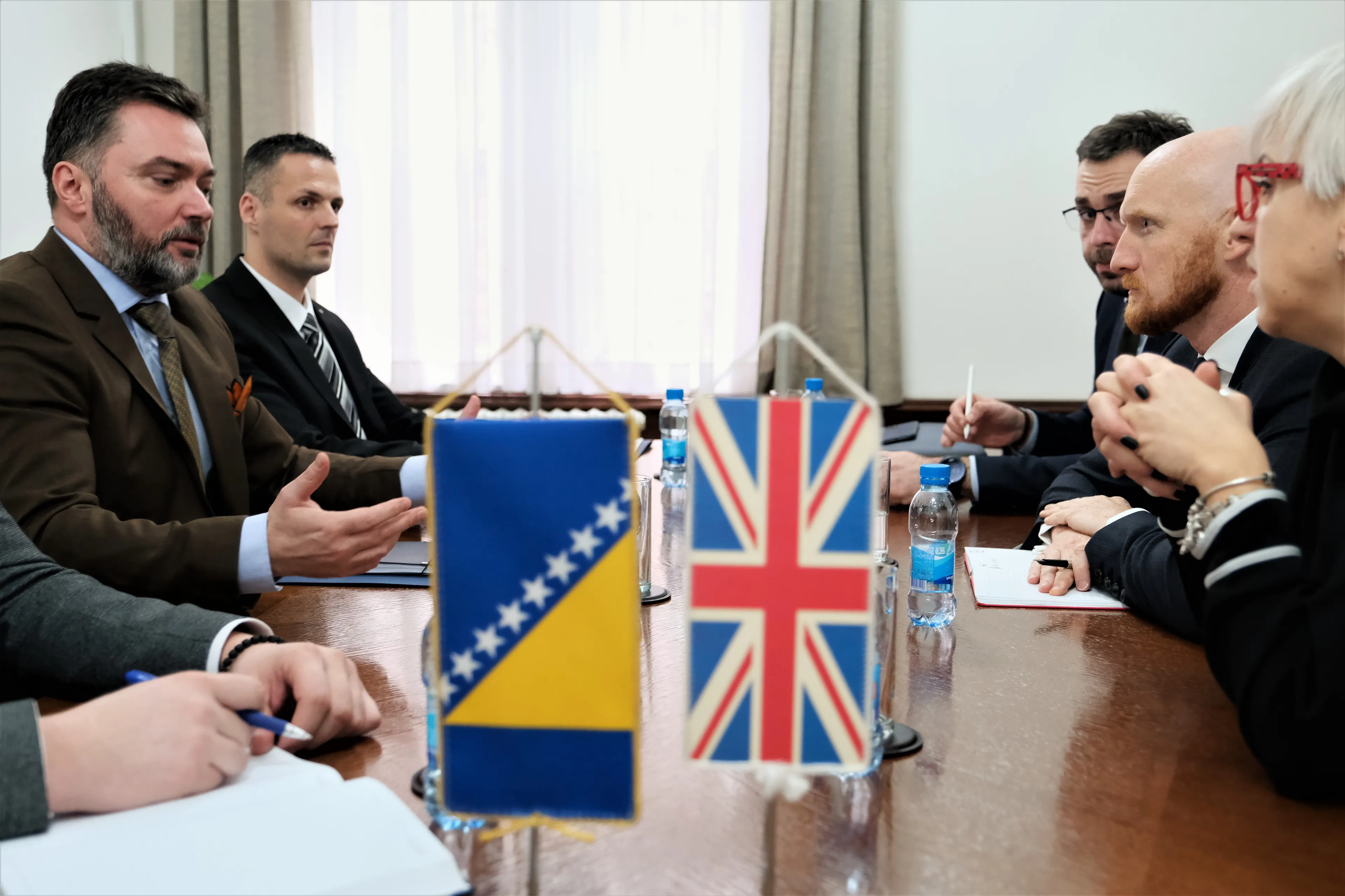 Ministar Košarac primio britanskog ambasadora Filda