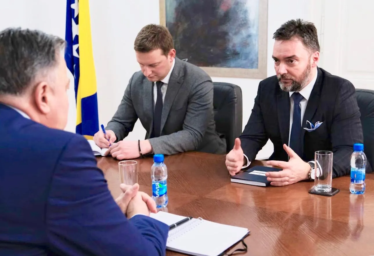 Ministri Košarac i Zukić: Afirmisati saradnju uz poštovanje ustavnih nadležnosti