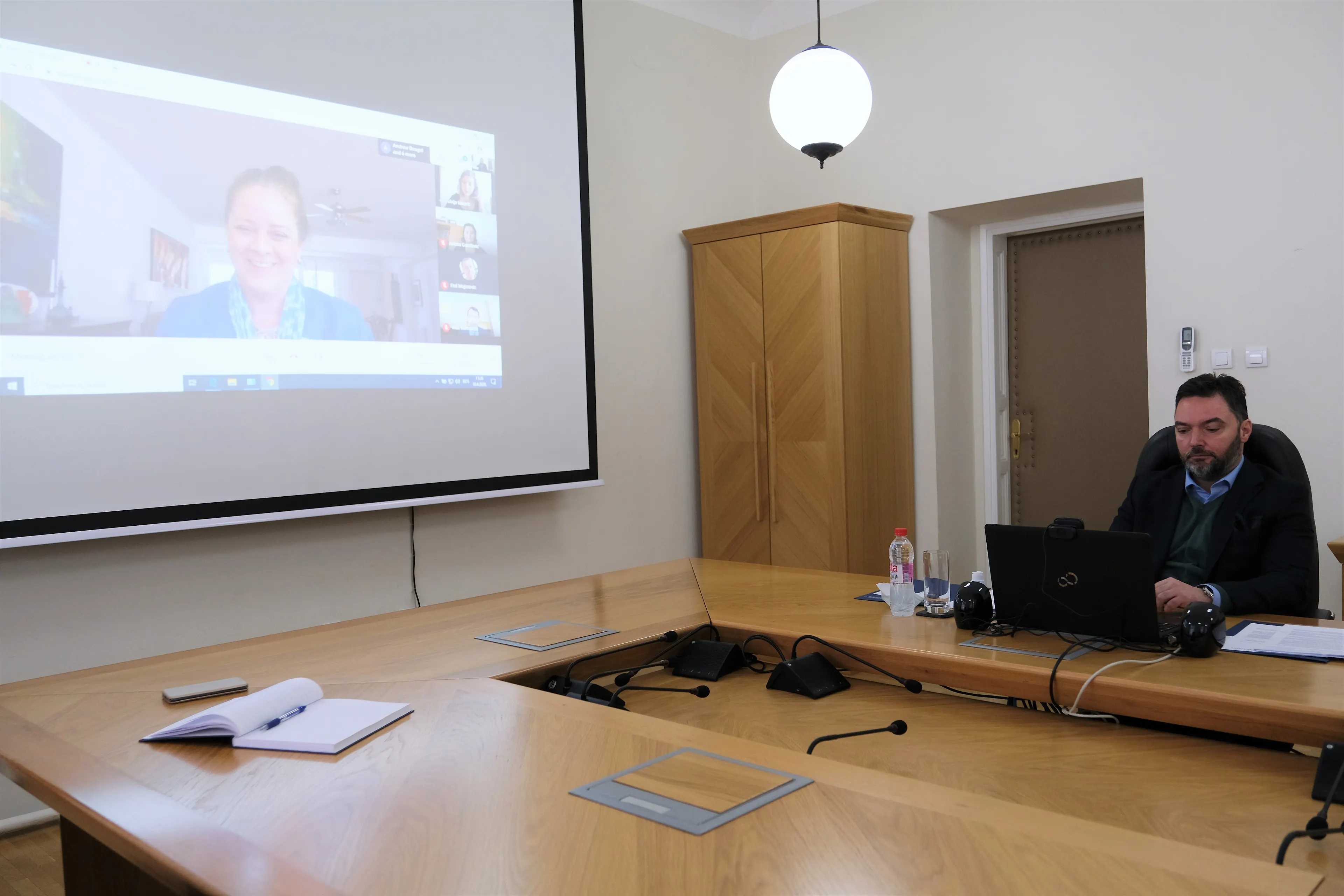 Minister Košarac with USAID Delegation: Assistance Agreed in Mitigating the Negative Effects of the Coronavirus Epidemic on Tourist Facilities in BiH
