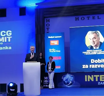Ministru Šaroviću nagrada za razvoj trgovačke industrije