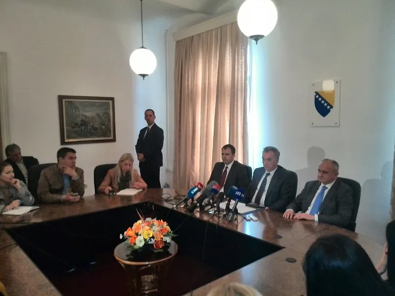 Ministar Mirko Šarović, ministar Petar Đokić i ministar Reuf Bajrović razgovarali o aktuelnim pitanjima iz energetskog sektora 