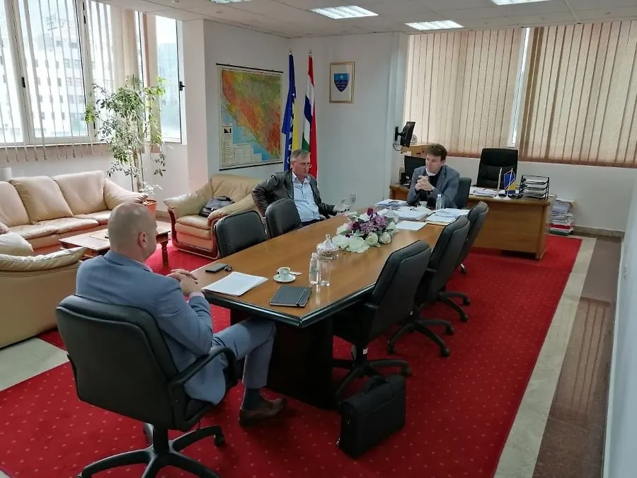 POMOĆ PRIVREDI U HNK