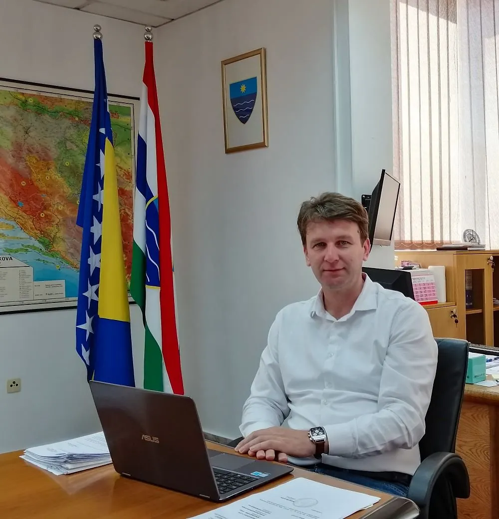 ČESTIKA MINISTRA FINANSIJA HNK POVODOM 1.MARTA-DANA NEZAVISNOSTI BIH