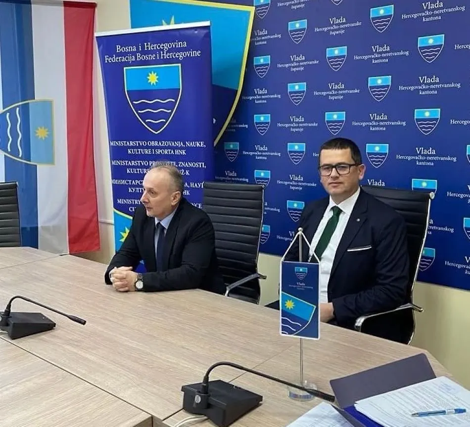 VLADA HNK: STIPENDIJE SVIM STUDENTIMA