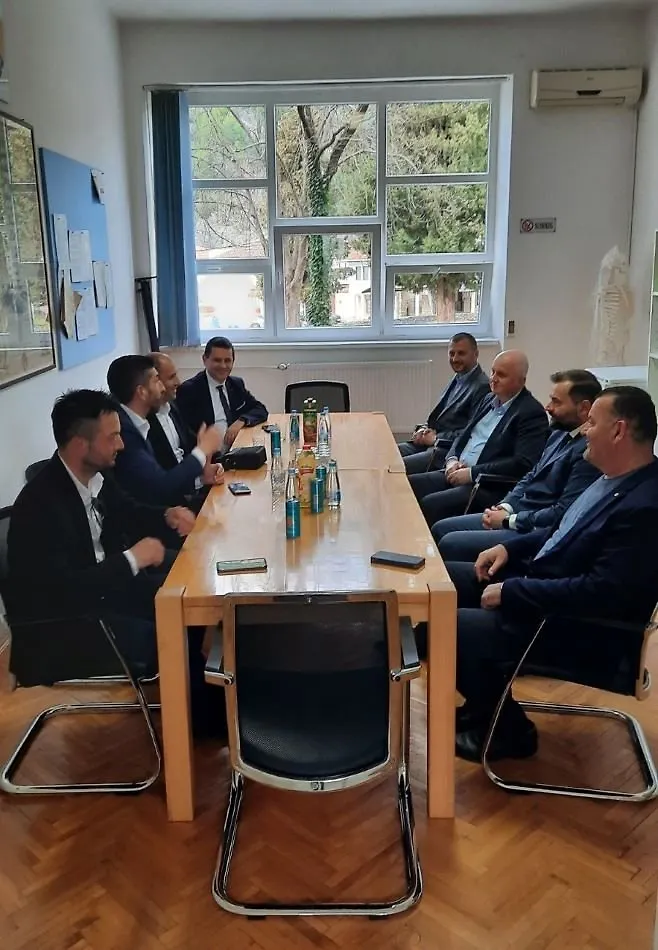 DELEGACIJA MINISTARA I ZASTUPNIKA HNK U RADNOJ POSJETI STOCU