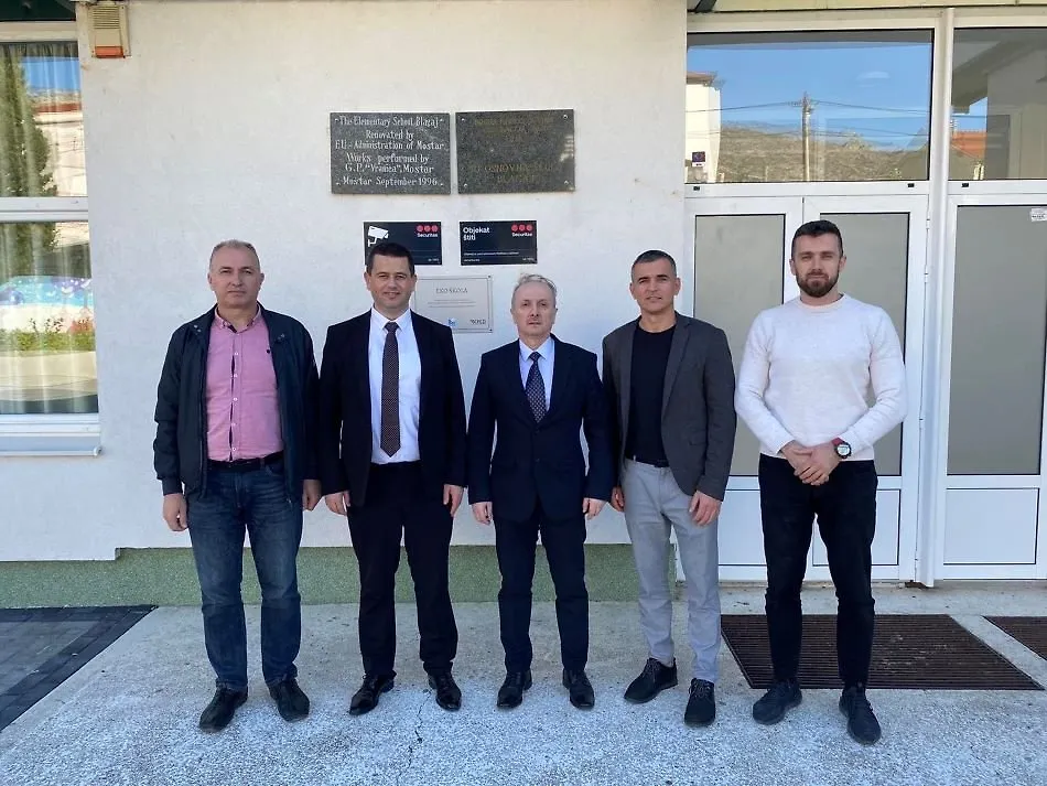 MINISTRI ŠUTA I VELAGIĆ POSJETILI OSNOVNU ŠKOLU BLAGAJ