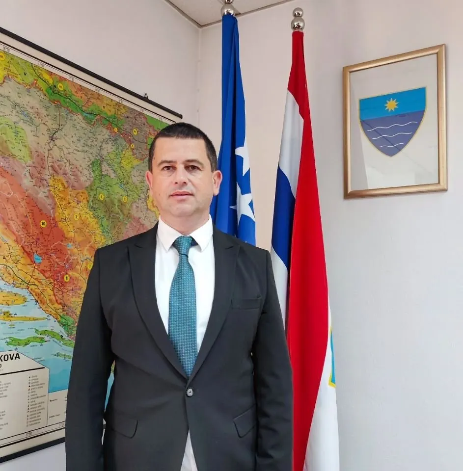 ČESTITKA MINISTRA FINANSIJA HNK POVODOM RAMAZANSKOG BAJRAMA