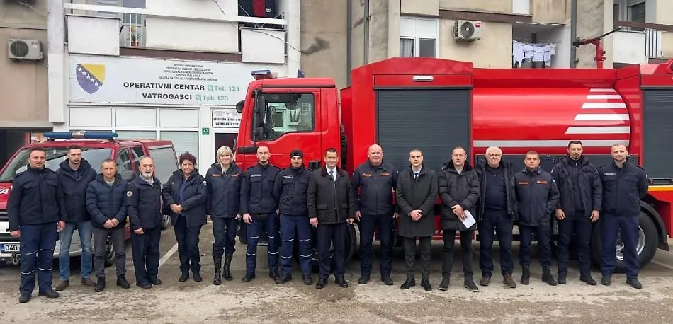 Uručeni ključevi novog vatrogasnog vozila Općini Jablanica