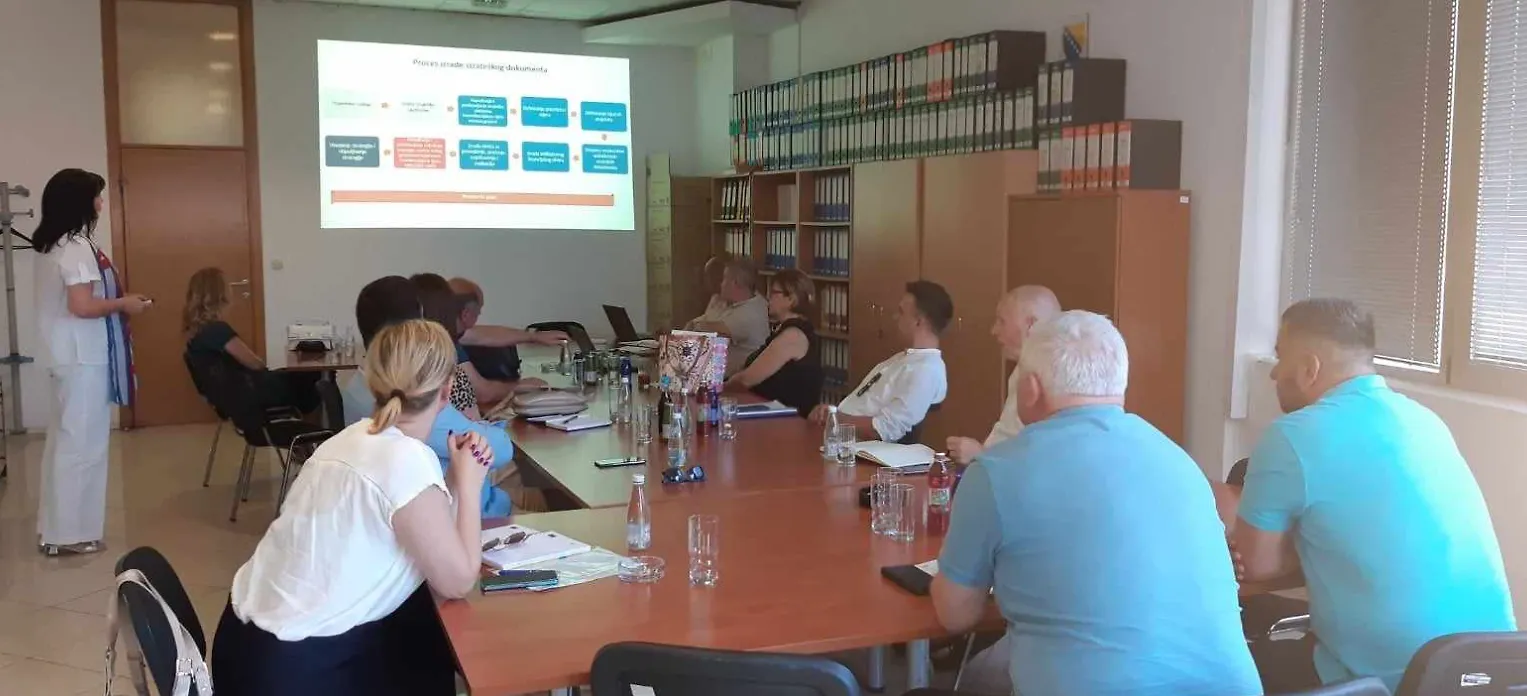 RADIONICA RADNE SKUPINE - PRIJEDLOG "STRATEGIJE RAZVITKA MALOG GOSPODARSTVA/PRIVREDE HNŽ/K 2023-2027."