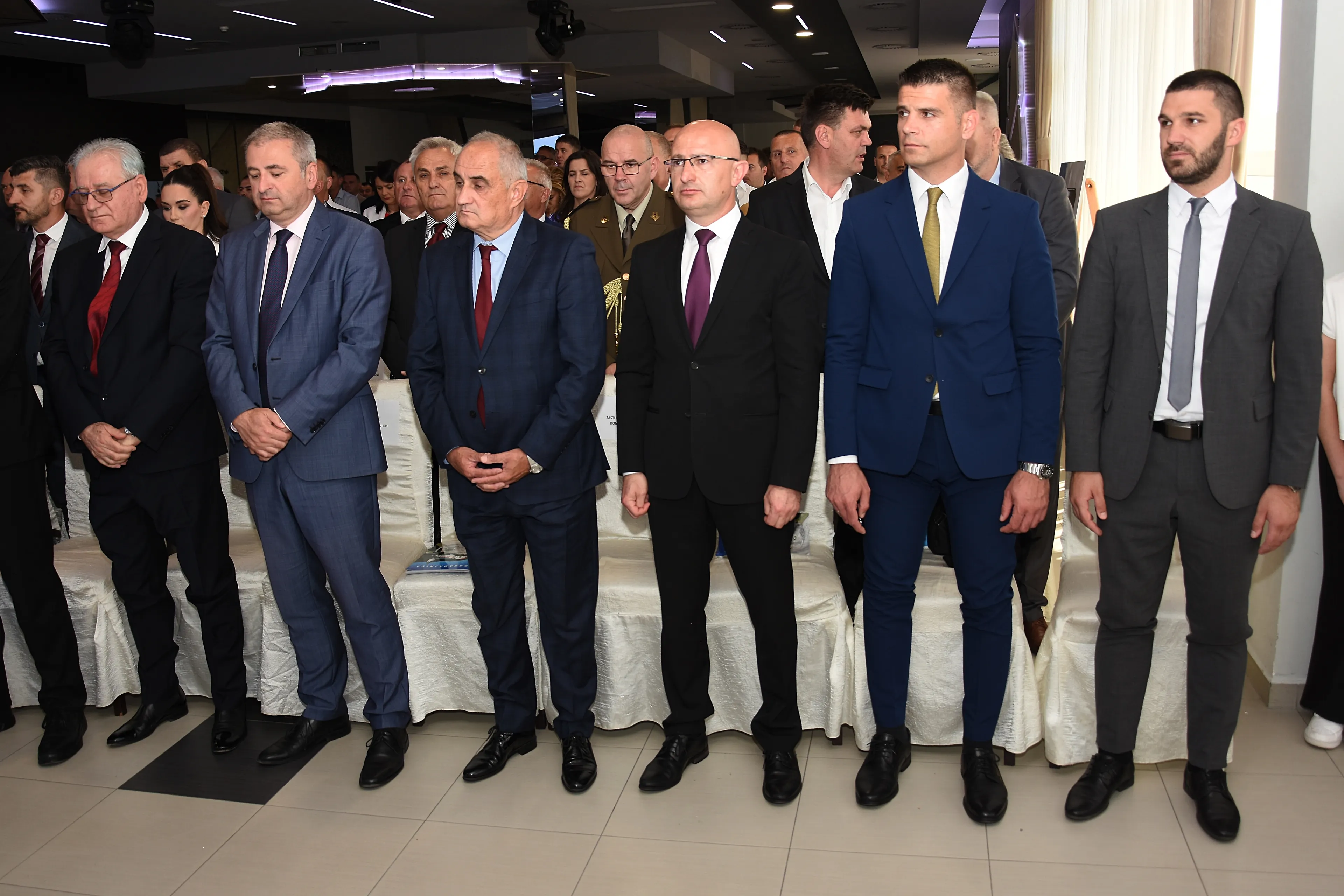 Галерија 1