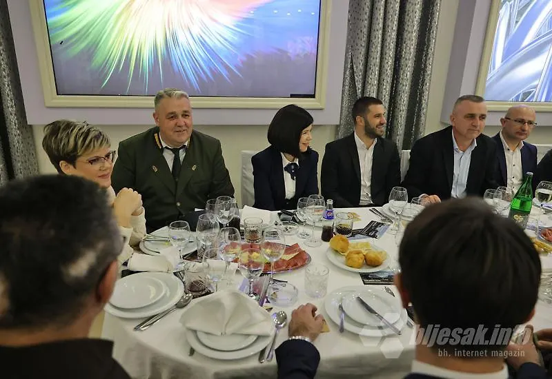 Ministar Mario Jurica nazočio lovačkoj večeri
