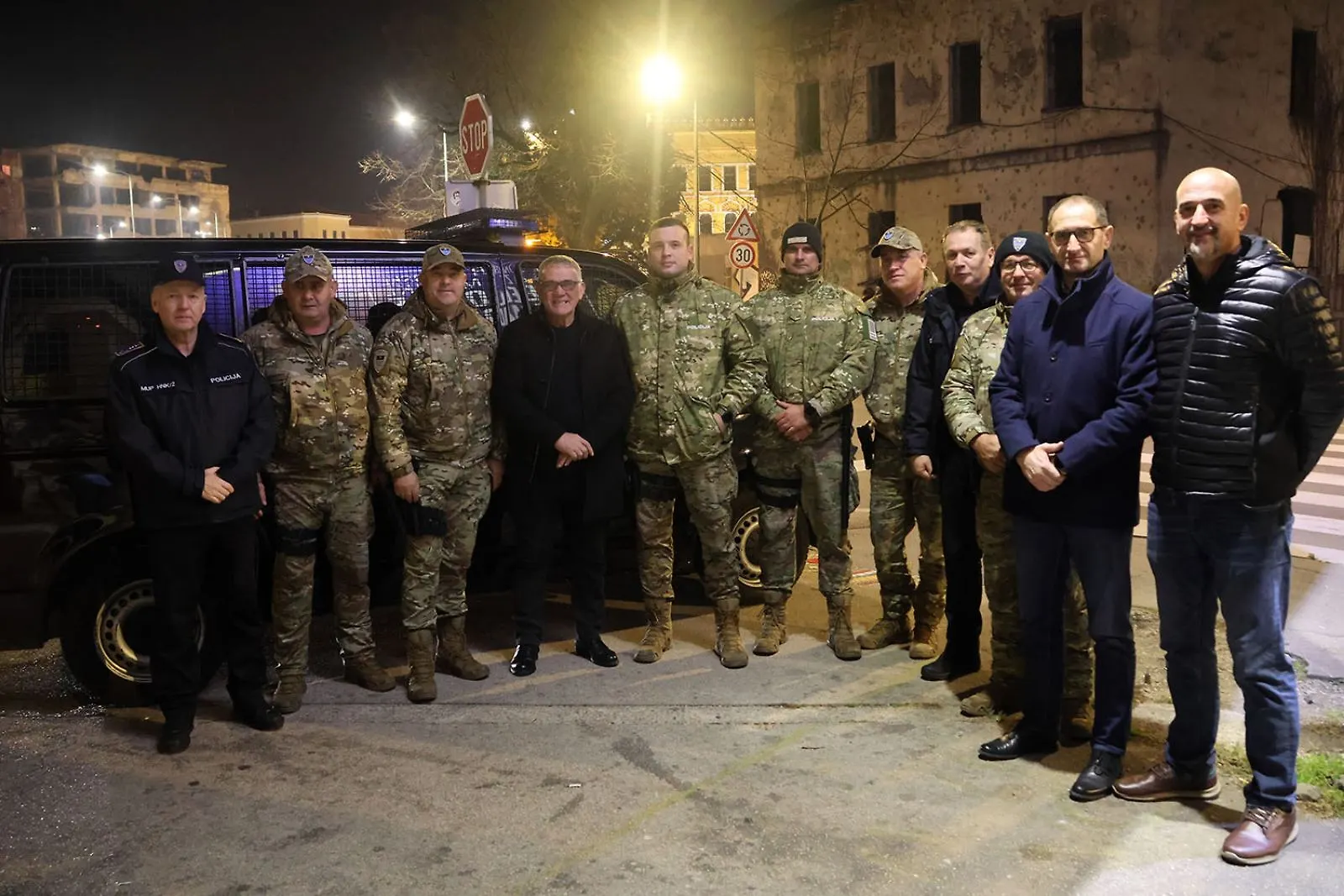 Галерија 1