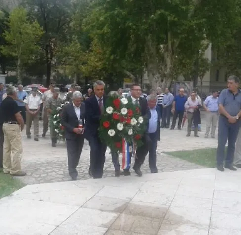 Галерија 1