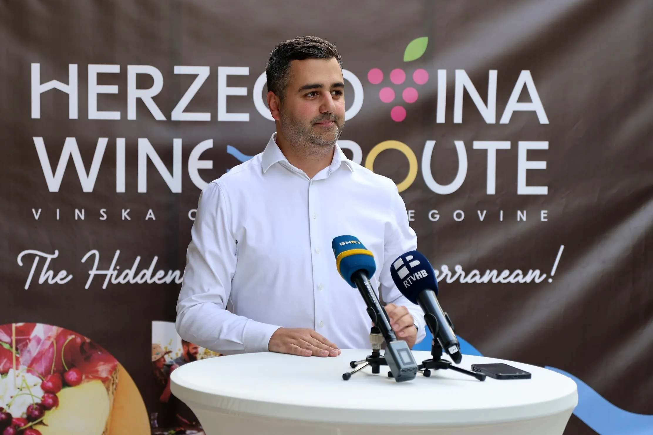 Галерија 2