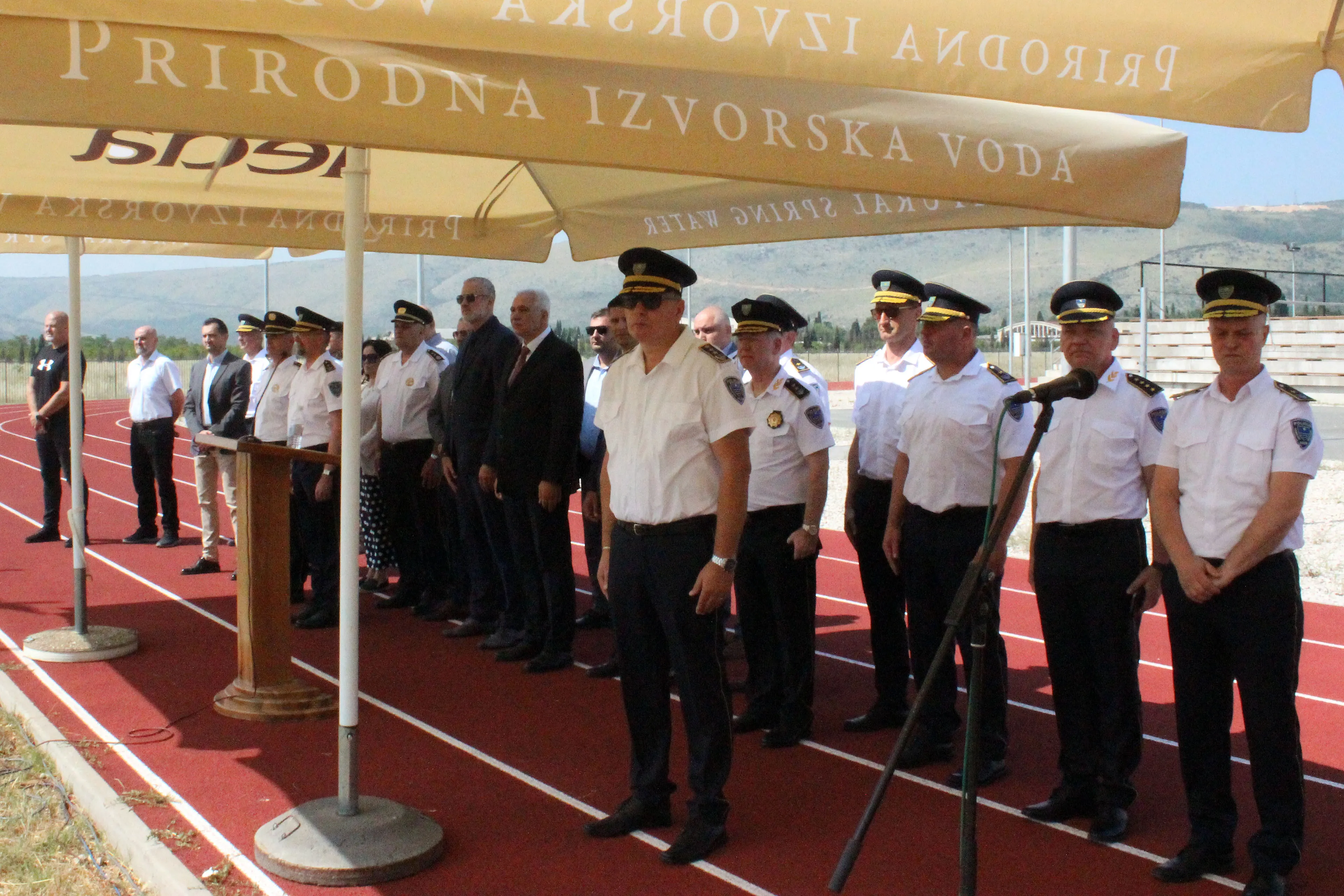 Галерија 6