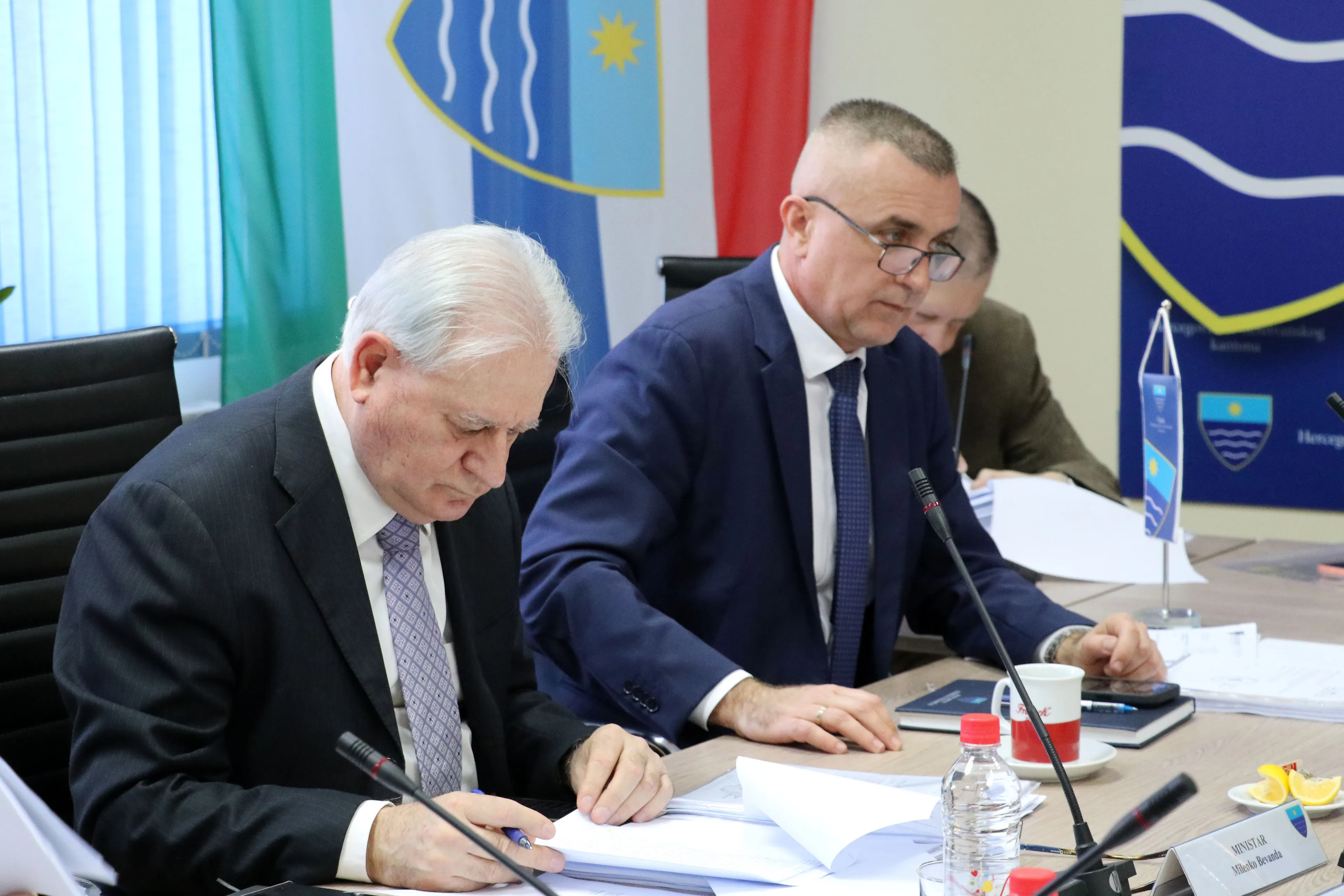 Галерија 7