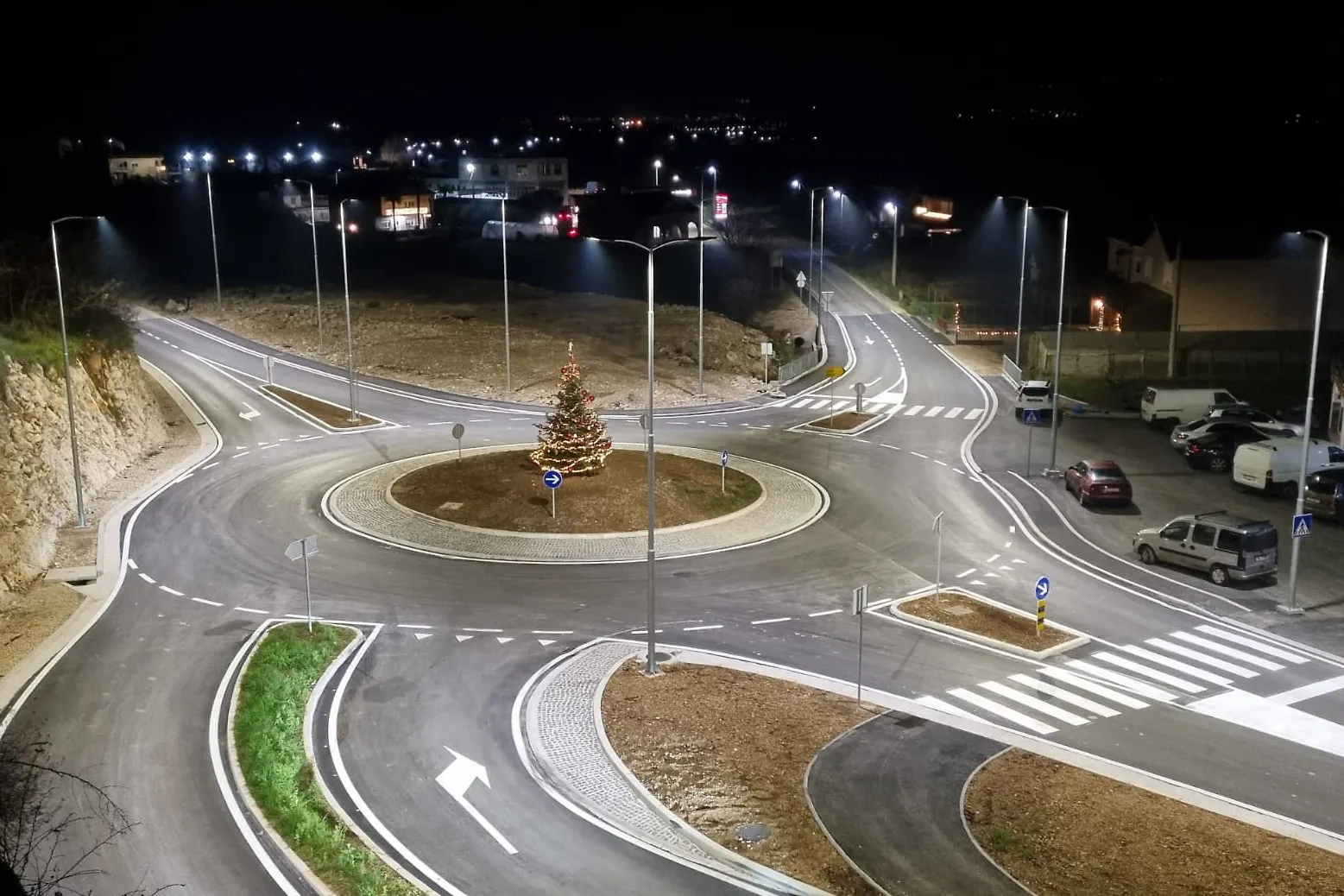 Галерија 2