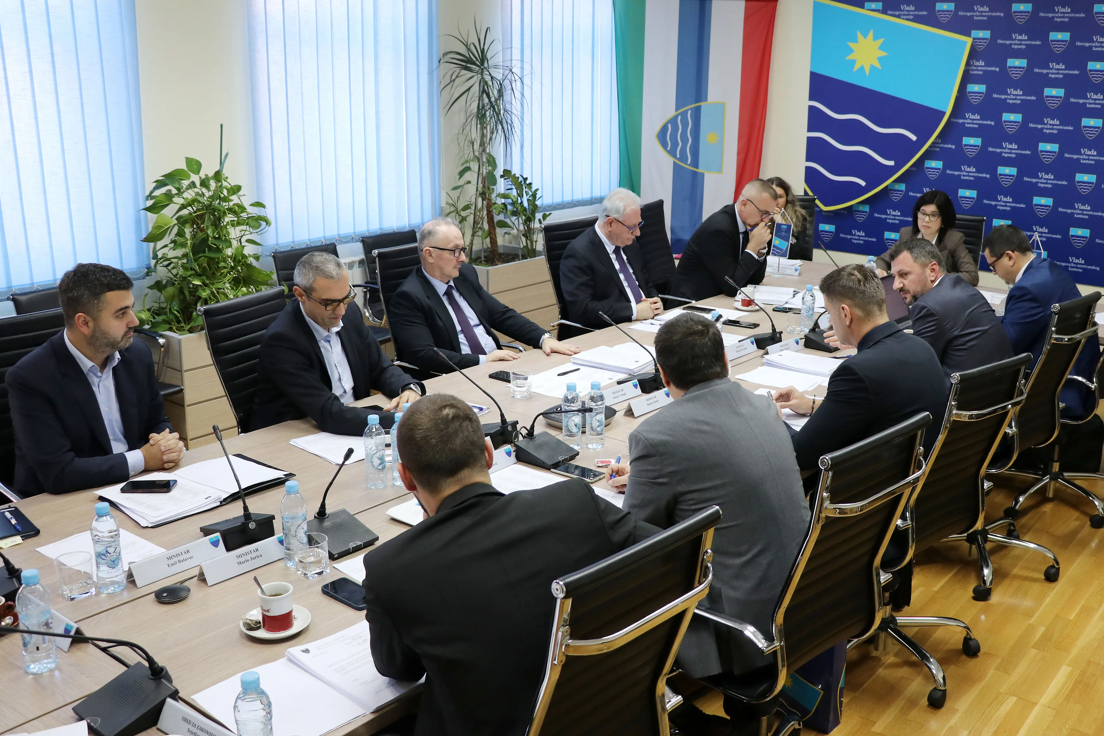 Низ одлука на редовној сједници Владе ХНК-а