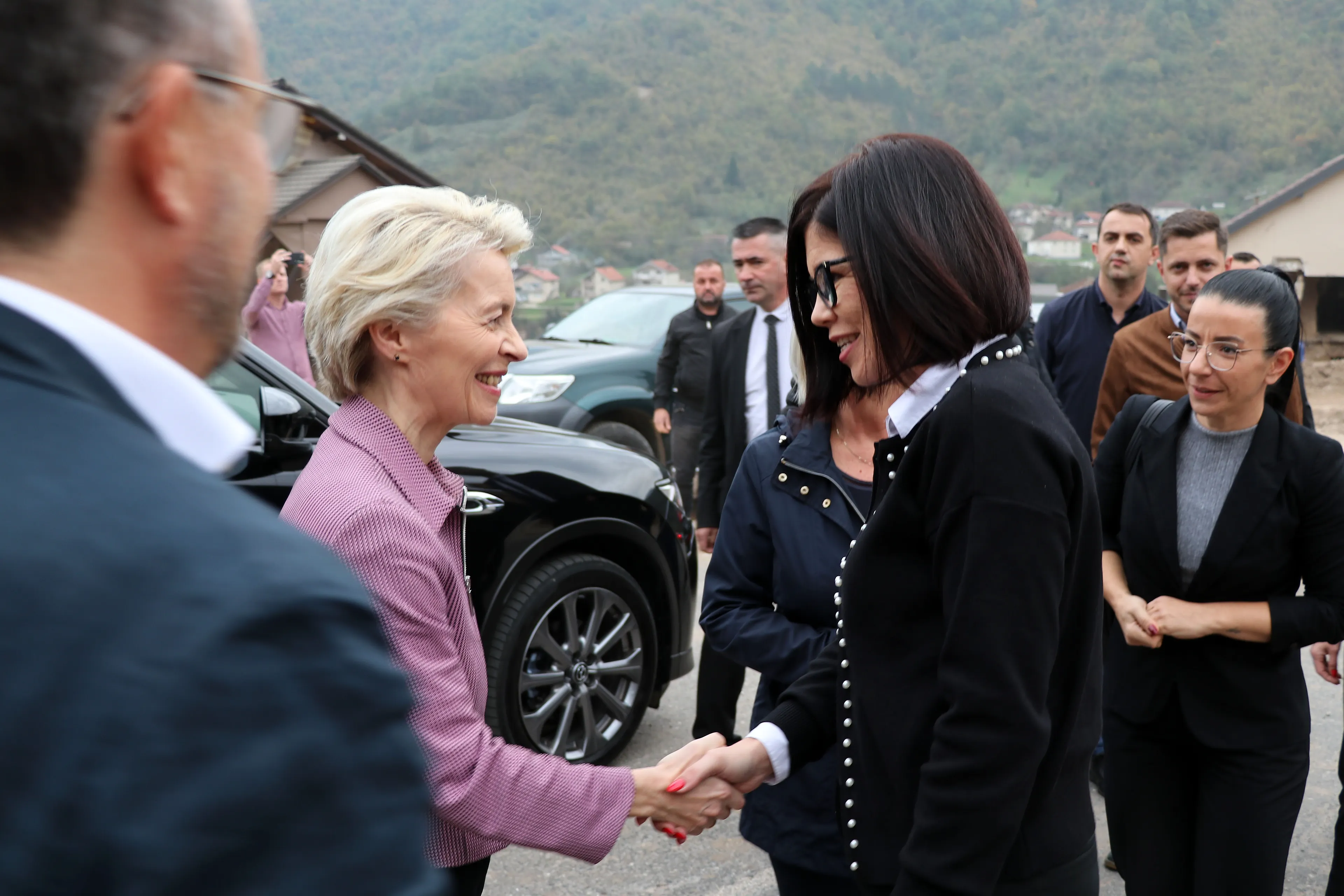 Von Der Leyen u Jablanici: Evropa vas neće ostaviti same