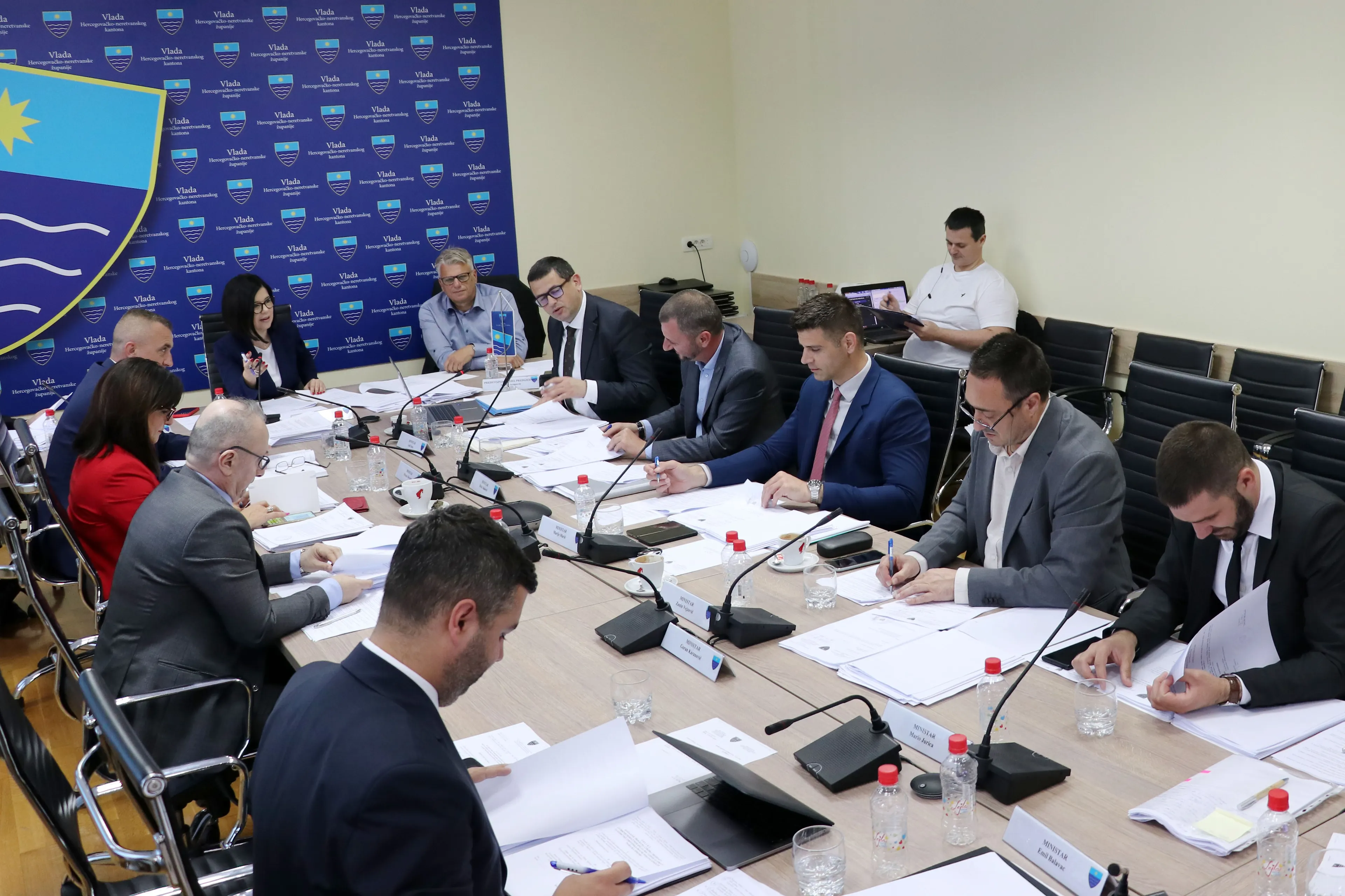 Влада усвојила Програм рада за 2024. и именовала директора ЗЗО-а ХНК-а