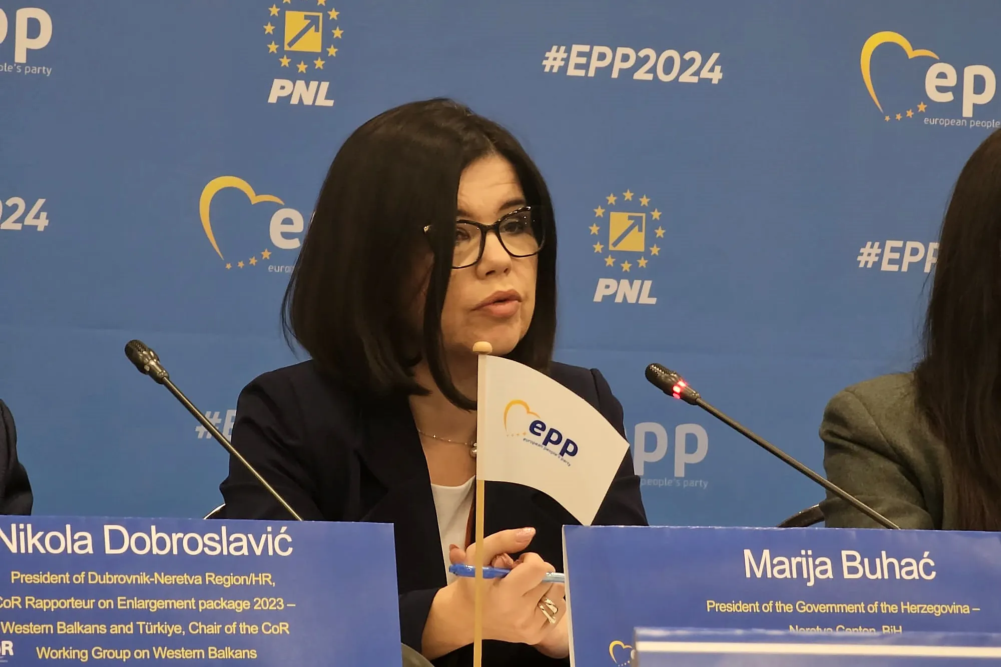 Премијерка Бухач у Букурешту: Очекујем отварање приступних преговора, радимо на убрзаном развоју Кантона