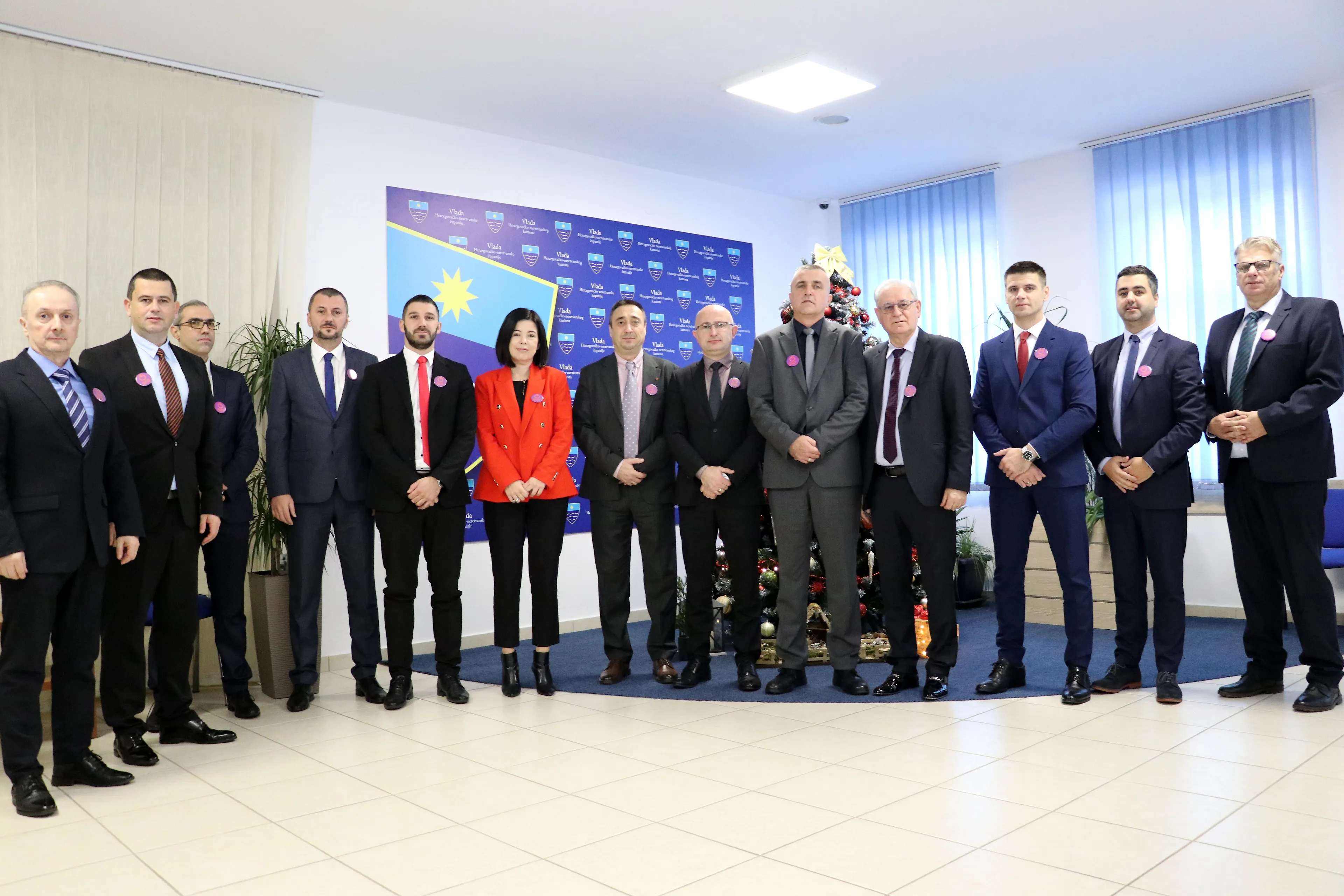 Влада ХНК-а подржала кампању у борби против насиља над женама и дјевојчицама