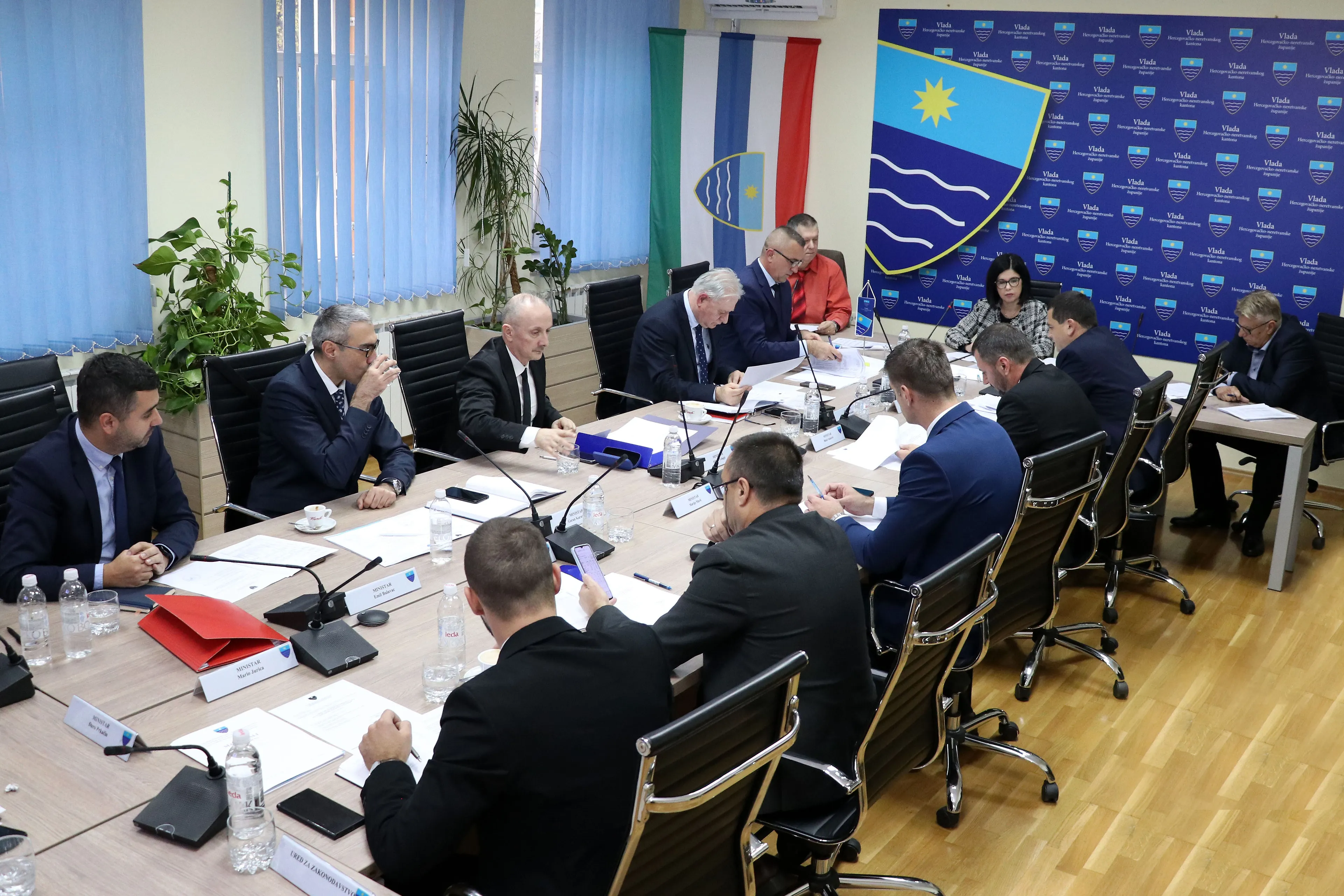Влада ХНК-а: Милион и по КМ за исплате по редовним судским пресудама