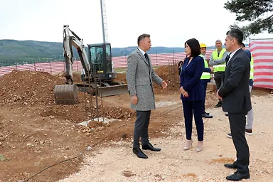 Галерија 5