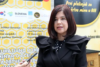 Галерија 2