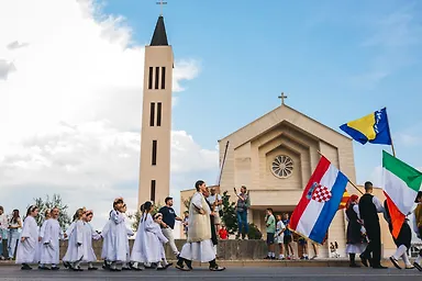 Галерија 4