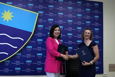 Галерија 3