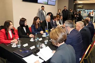 Галерија 4