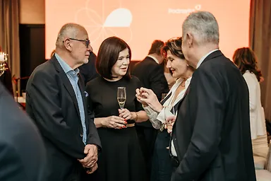 Галерија 1