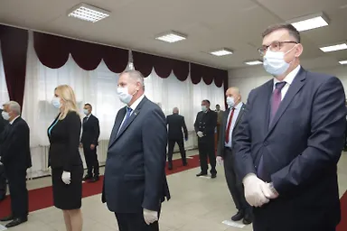 Галерија 2