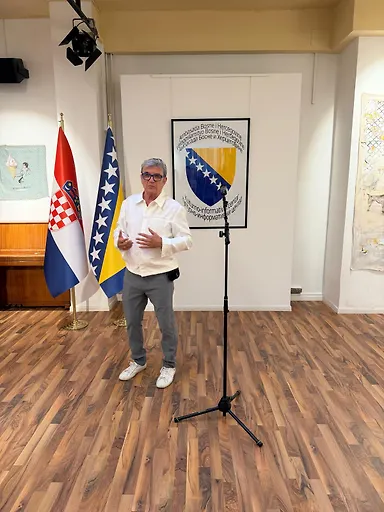 Галерија 5
