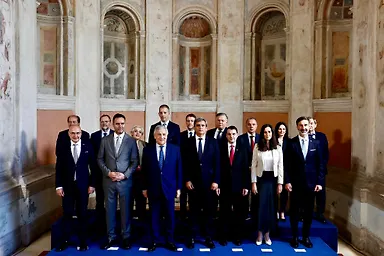 Галерија 1