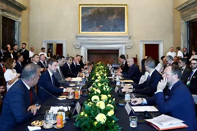Галерија 3