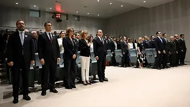 Галерија 3