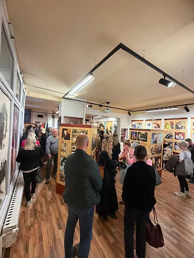 Gallery 8
