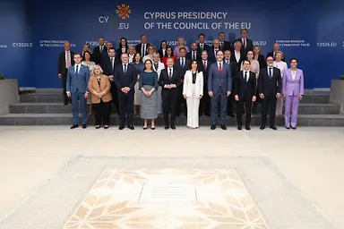 Галерија 1