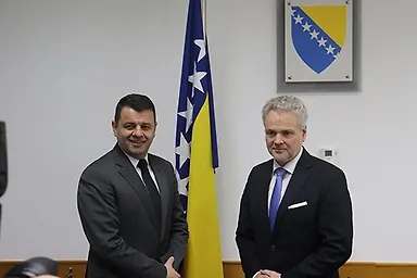 Галерија 1
