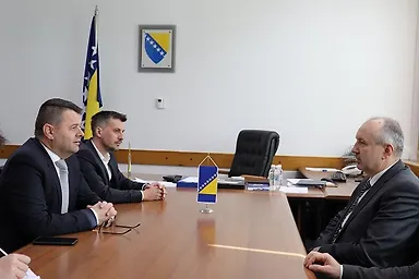 Галерија 1