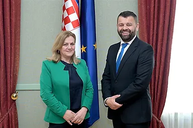Галерија 6