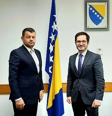 Галерија 1