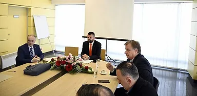 Галерија 2