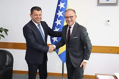 Галерија 1