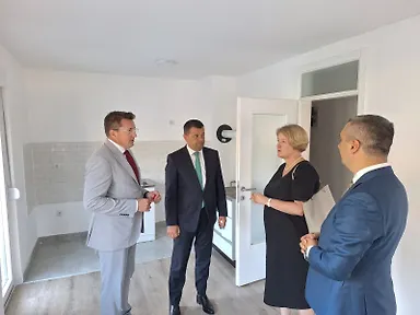 Галерија 7