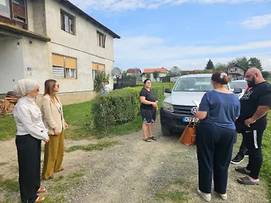 Галерија 2