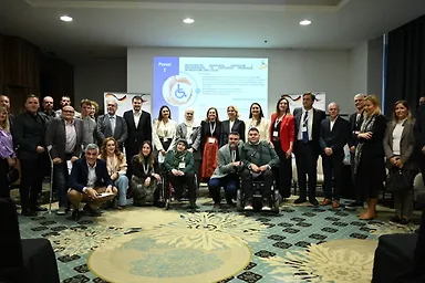 Галерија 9
